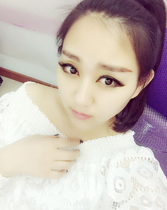 韩国女主播惊艳热舞