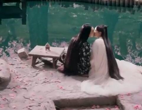 三生三世十里桃花大结局 赵又廷杨幂拥吻1