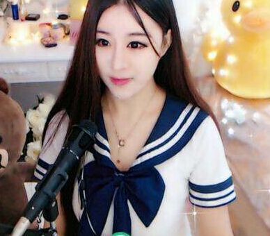美女主播秀场直播间3