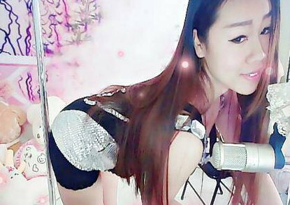 美女直播间视频喊麦