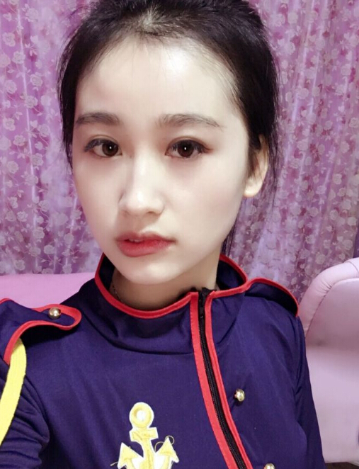 夜梦直播秀场直播间