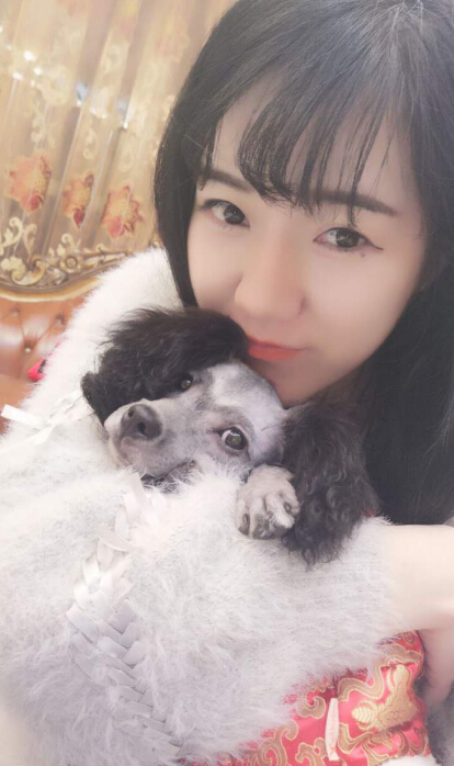 韩国性感女主播丝袜直播间