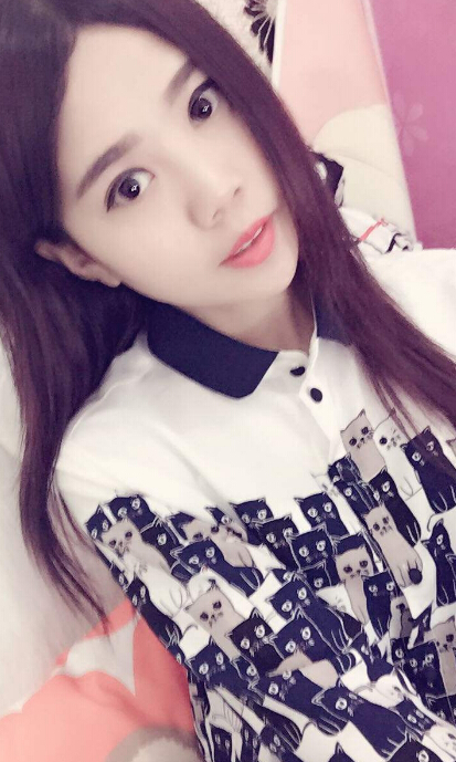 恋夜秀场 秀场直播间
