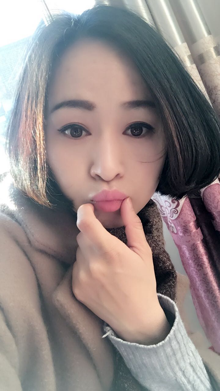 网络兼职女主播
