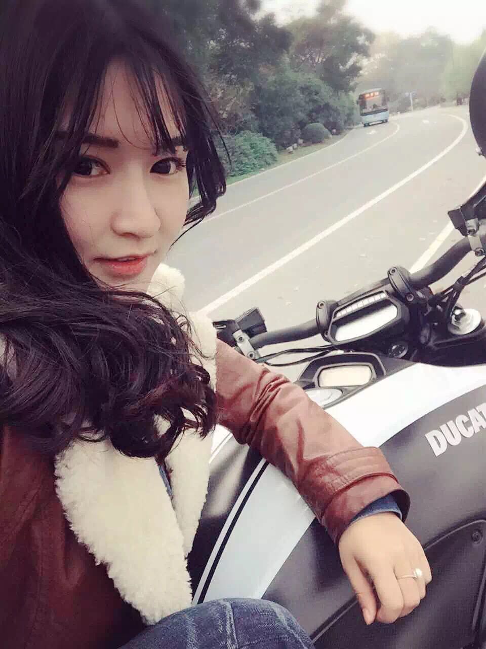 齐齐互动视频