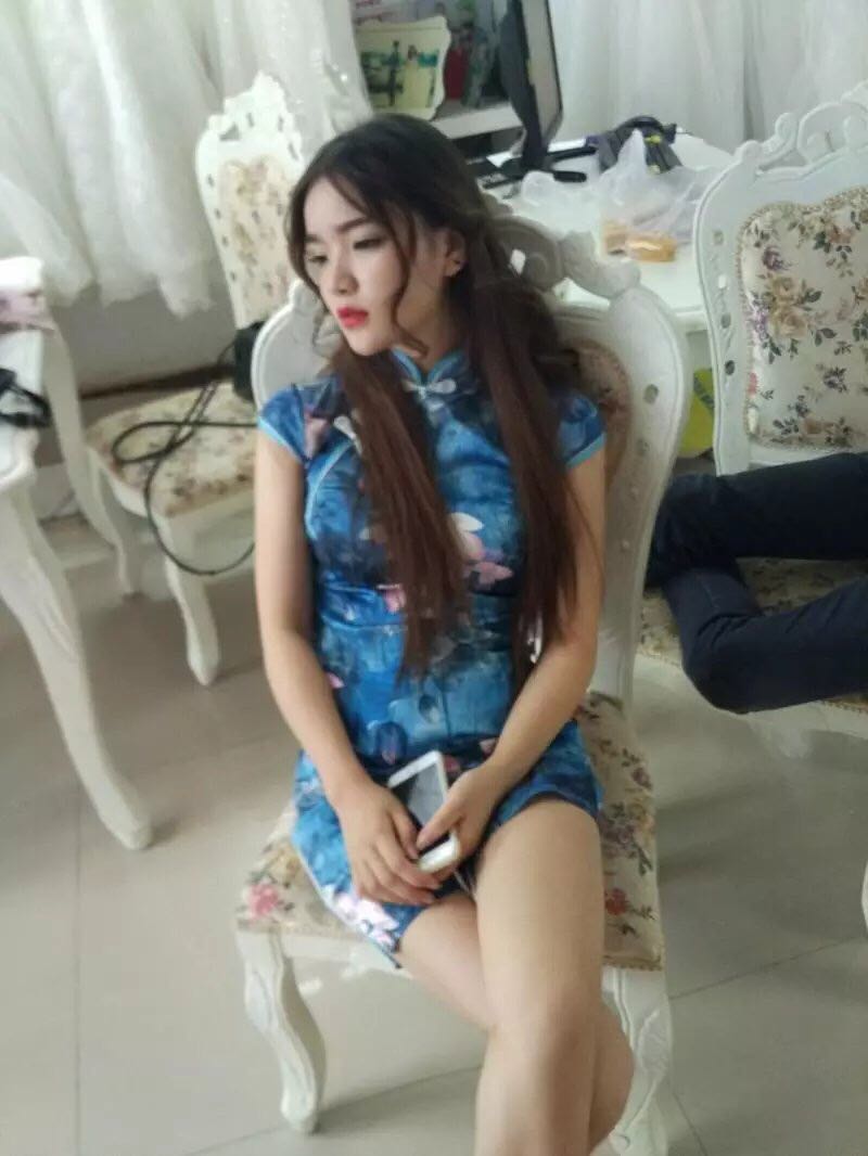 直播美女 直播美女视频秀歌