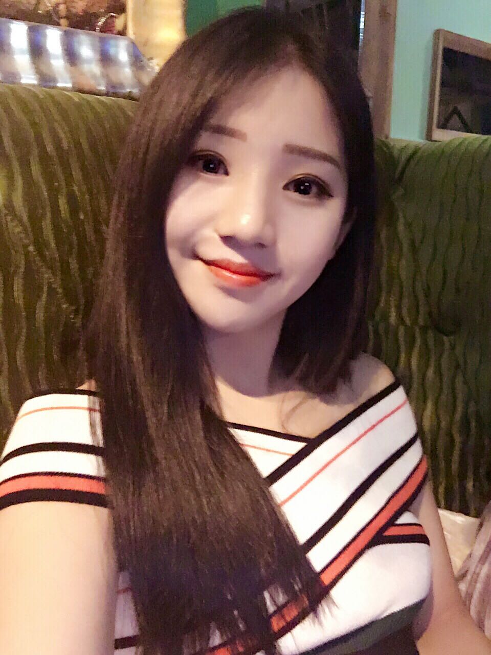 美女主播热舞