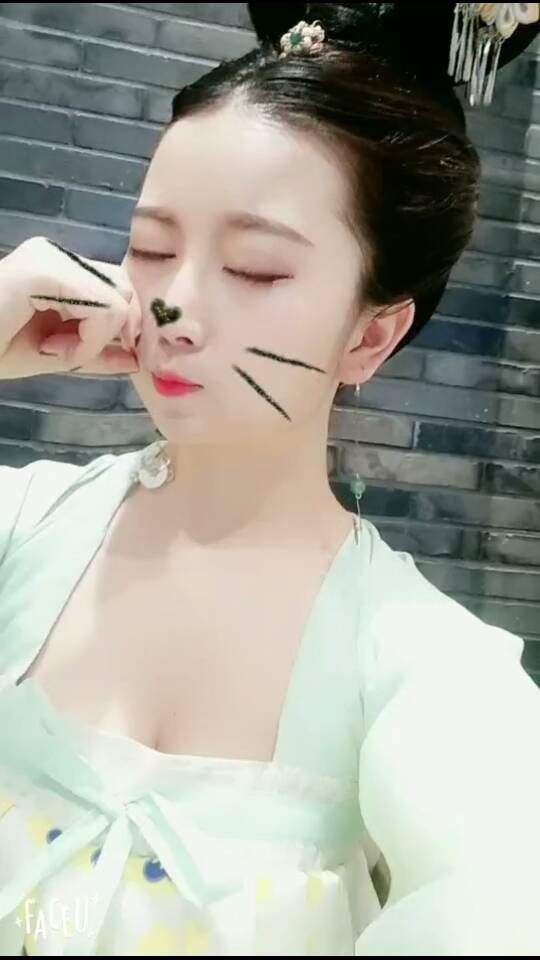 视频直播跳舞房间