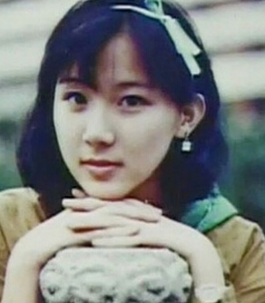 台湾的第一美女萧蔷 靠走光整容博眼球1