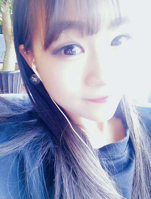 网站聊天室同城交友 你的女神其实离你很近——Siri1