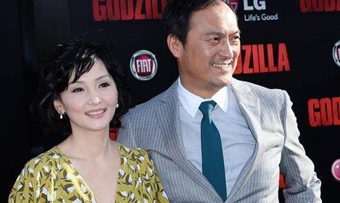 渡边谦被曝劈腿4女 表示不会跟妻子离婚2