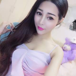 网站美女直播间 是男人就想看的直播——张语馨1
