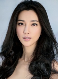 李冰冰微博晒丸子头 不满被吐槽直男角度3