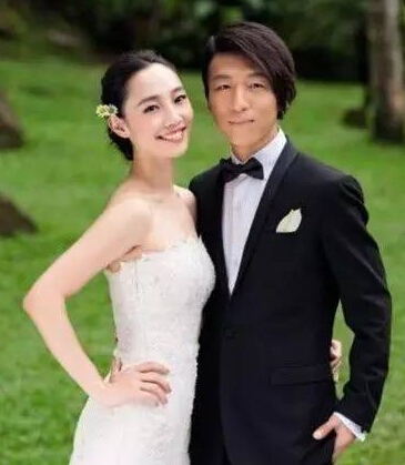 陈羽凡白百何离婚 白百何出轨小鲜肉1