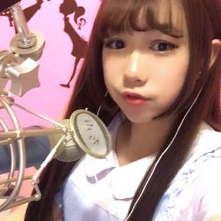 网站聊天室美女主播 你喜欢的可能就在身边——糖球1