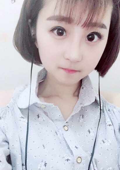 网站美女直播间 你喜欢的美女都在这里——星星2