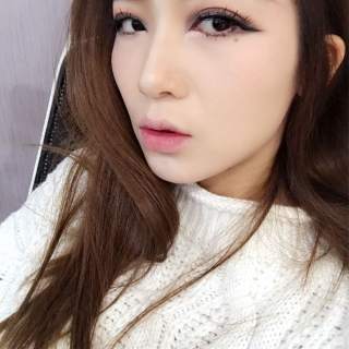 网站在线聊天室 你喜欢的美女都在这里——夏娃1