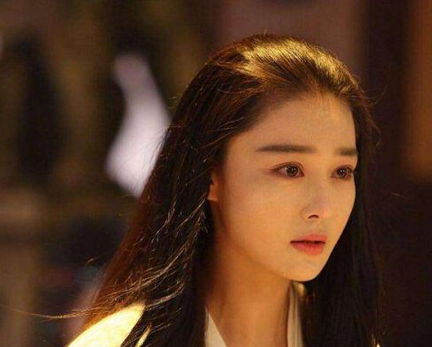 张馨予小号曝光 称受李晨打压保护范冰冰2