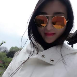 秀场直播间美女 清凉夏日和直播更配——新人琳卡1