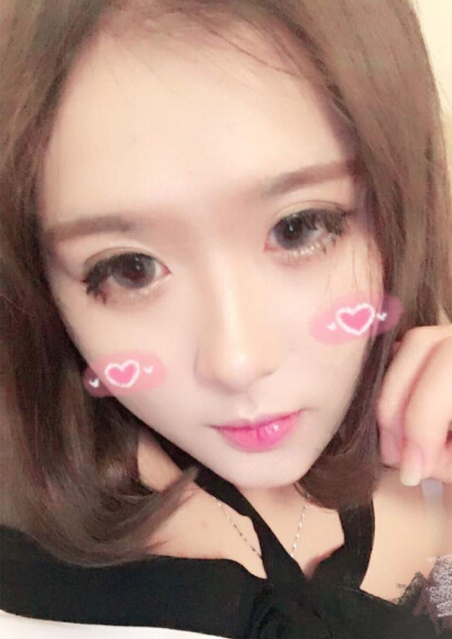 秀色直播间推荐 会聊天还会那个表演——欧米2