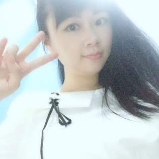 秀色女主播推荐 给你最会聊天的主播——闪闪1