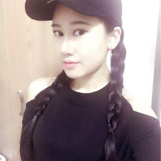 秀场直播间美女 助力高考为你助威——爱上2