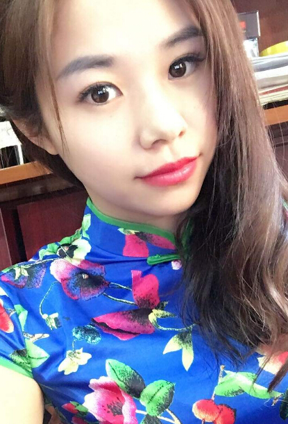 秀场美女直播秀 真人视频在线互动表演——紫研3