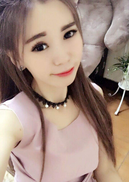 秀场直播间美女 这个夏天喜欢主播——曦曦1