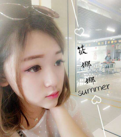 秀场直播间美女 你没见过的秀场直播——娜娜1