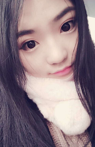 在线聊天室直播间 跟美女主播尬聊——胖胖3