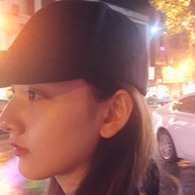 宋祖儿狂回粉丝评论 网瘾少女横店尬聊2