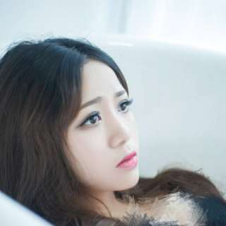 秀场直播间美女 秀场里的美女主播——阿欣1