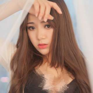 秀场直播间美女 秀场里的美女主播——阿欣3