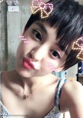 娜扎再剪短发上热搜 不规则刘海可爱2