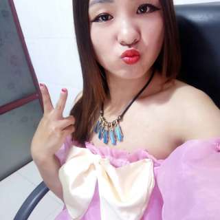 秀场直播间美女 视频秀场跟主播更靠近——慧慧1