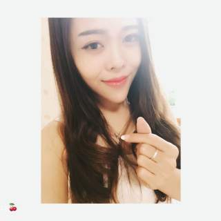 秀色直播间美女主播 羞涩表演承包你的想象——苏苏2