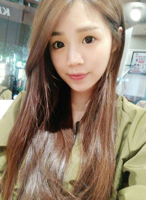 秀色秀场美女直播间 给你直播间的一对一表演——妮宝1