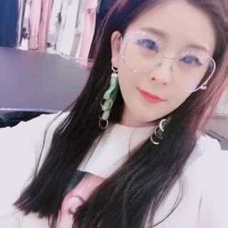 同城视频聊天室 搜罗同城的美女不用太远——东门饭冰冰3