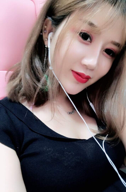 秀色秀场美女主播 许多人看过都说了这句话——山东葡萄1