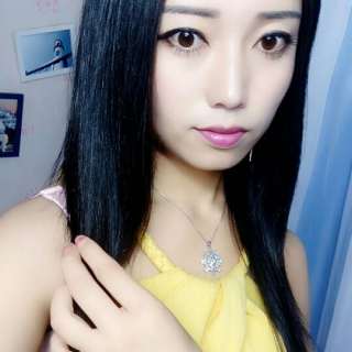 秀色直播在线聊天室 跟美女聊天秒回——娜艳1