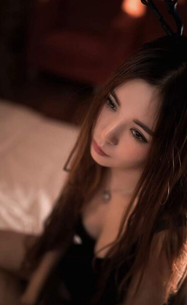 秀色直播 真人美女视频秀场——曦曦3