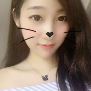 秀场直播间美女 刚来的新主播这样直播——夏宝宝1