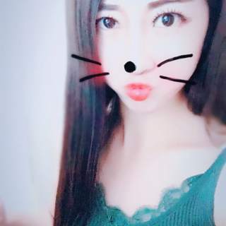 秀场直播间美女 给你最需要的陪伴——落落1