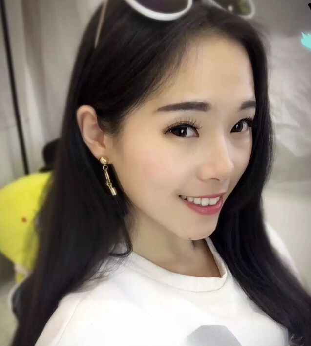 美女直播间热舞哪个好 给你的内心痒起来——夏目4