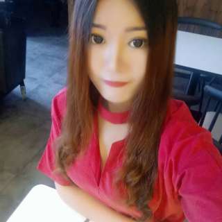直播间聊天室美女 视频直播交友更多美女聊——怕冷的妮子2