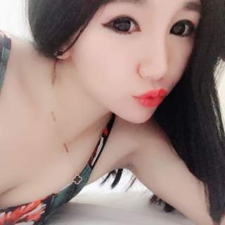 网络美女直播间 拉近主播的距离感——随缘主播3