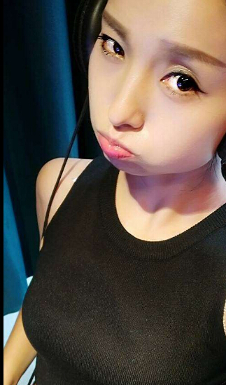 美女秀场直播秀 哪个直播间美女更多——可可5