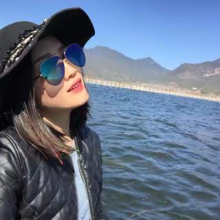 直播间网站美女主播 性感主播为你舞起来——果果2