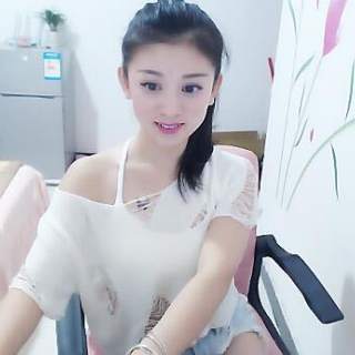 直播间网站美女主播 不想工作来欣赏美女直播——川妹1