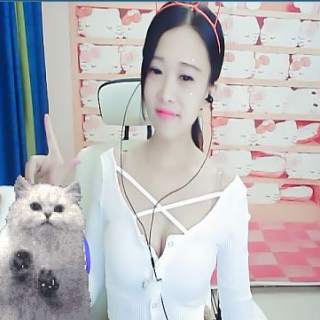 直播间网站美女主播 关晓彤恋爱了主播来陪伴——小纯3